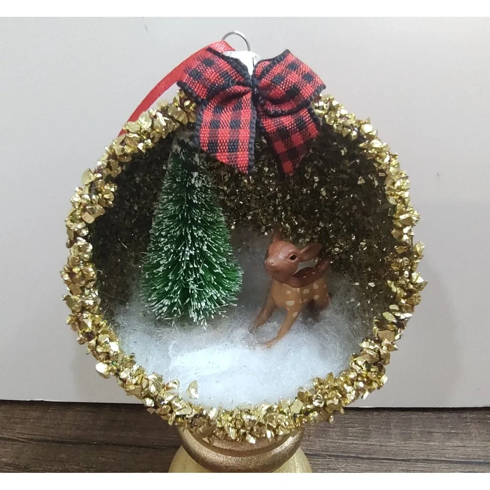 Deer Diorama Christmas Ornament Shatterproof Vintage Style Winter Scene O9